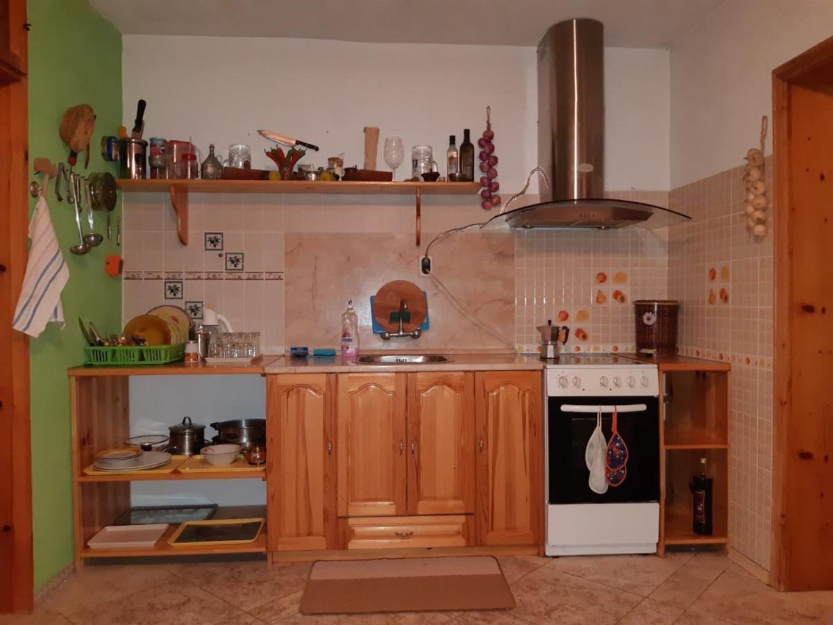 Къща Томови,Стаи За Гости Ντέβιν Εξωτερικό φωτογραφία